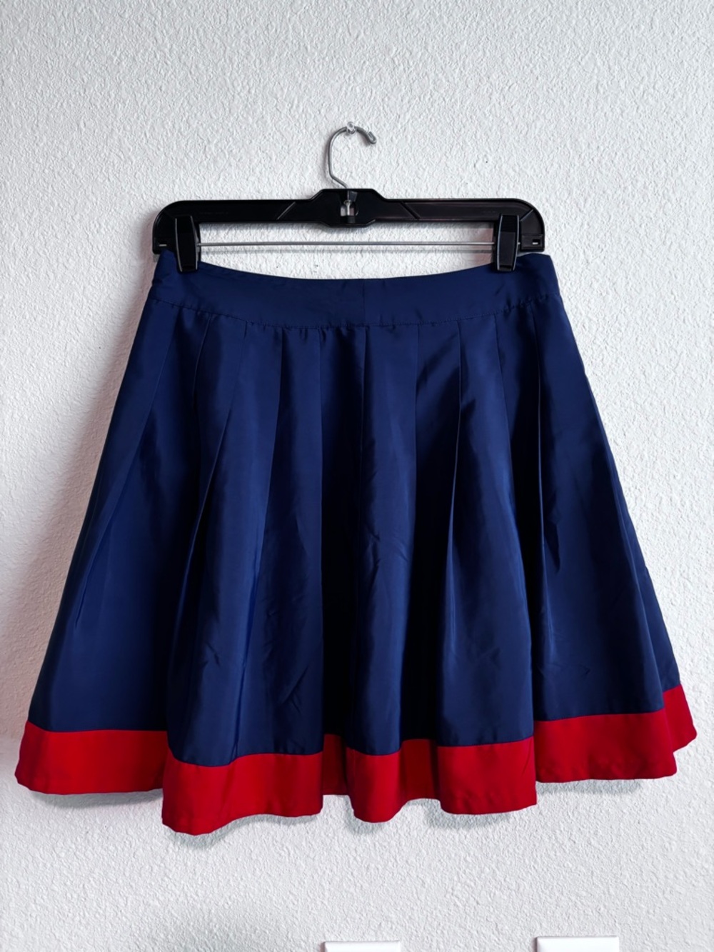Tommy Hilfiger Navy Skirt with Red Hem